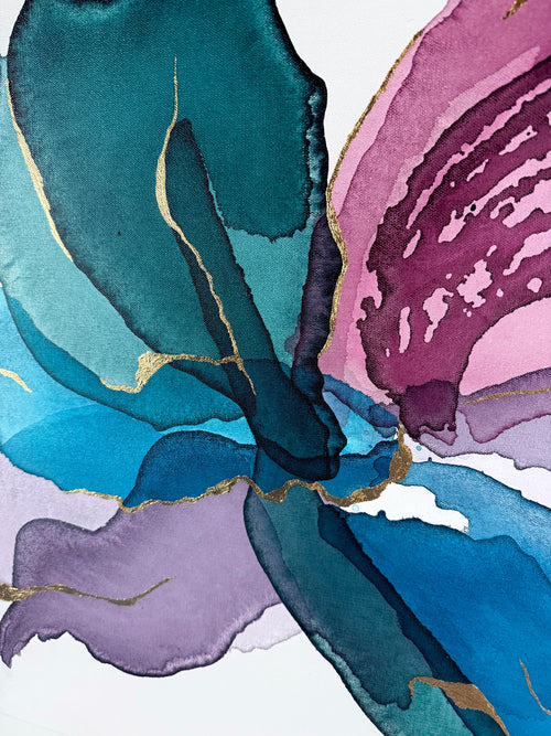 Aurum Petals | 24"x24"
